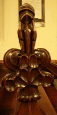 Pew poppy head S Ratcliffe
